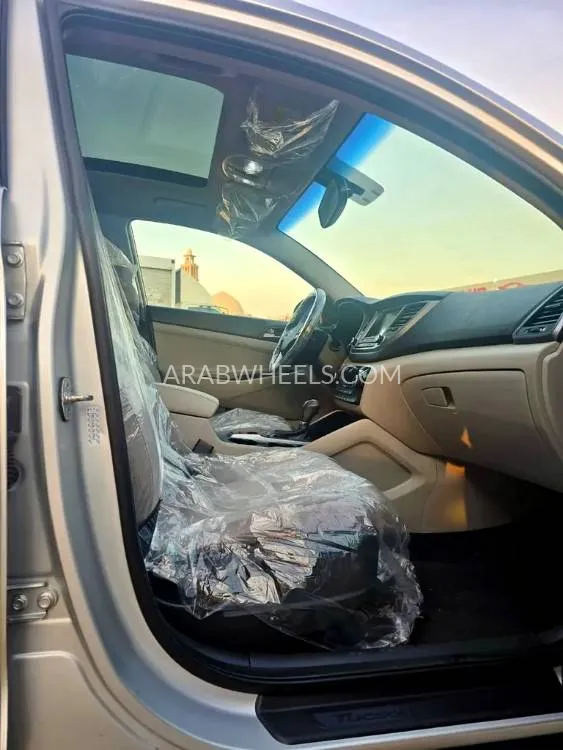 Hyundai Tucson 2018 for Sale in Ajman Image-8