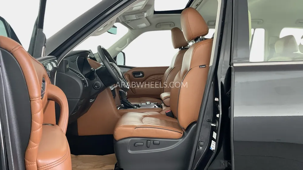 Infiniti QX80 2022 for Sale in Dubai Image-24