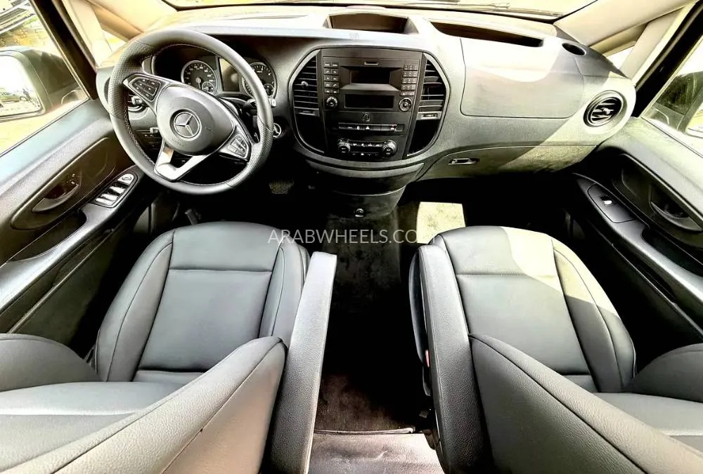 مرسيدس بنز فيتو 2020 for Sale in الشارقة Image-7