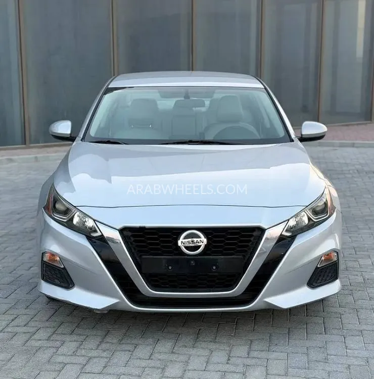 Nissan Altima 2019 for Sale in Abu Dhabi Image-10