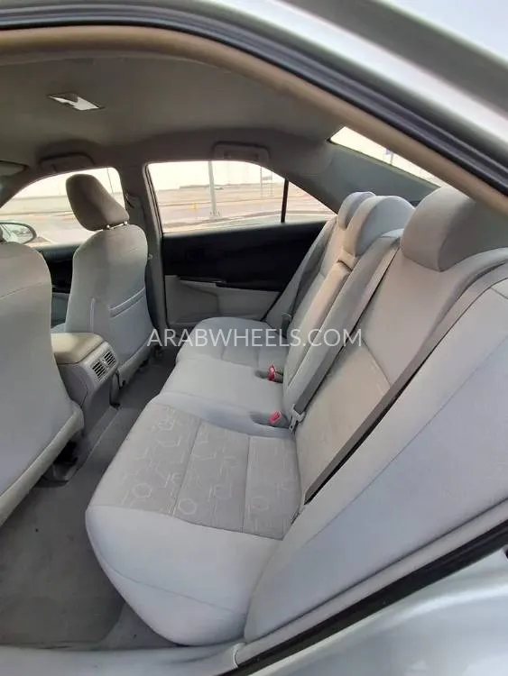 Toyota Camry 2013 for Sale in Abu Dhabi Image-8