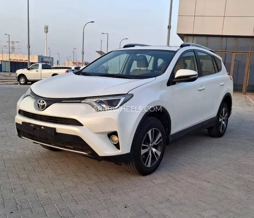 Toyota Rav4 2017 for Sale in Abu Dhabi Image-6