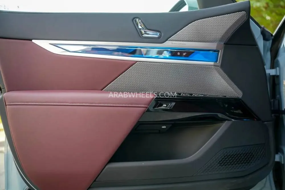 BMW 7 series 2026 for Sale in Sharjah Image-3