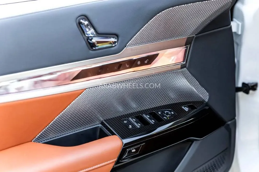 BMW 7 series 2026 for Sale in Sharjah Image-7