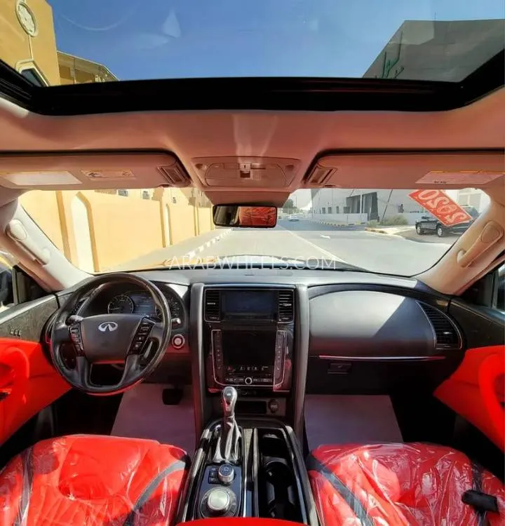 Infiniti QX80 2020 for Sale in Sharjah Image-12