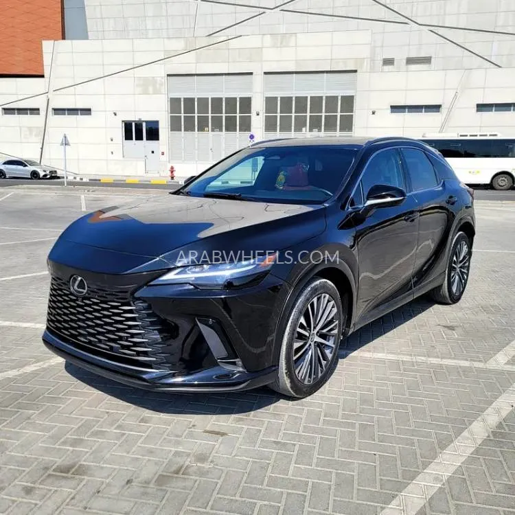 Lexus RX 2023 for Sale in Sharjah Image-4