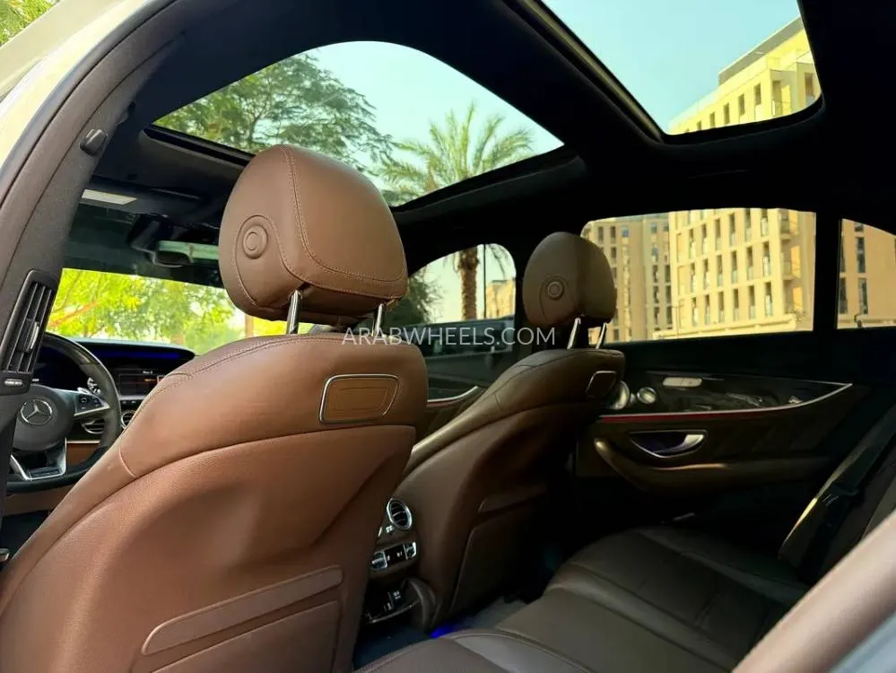 Mercedes Benz E Class 2018 for Sale in Sharjah Image-7