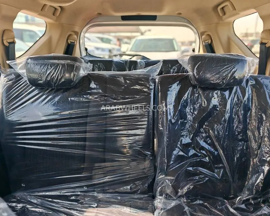 Mitsubishi Xpander 2022 for Sale in Sharjah Image-12