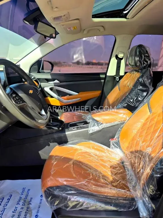 Chevrolet Captiva 2023 for Sale in Sharjah Image-16