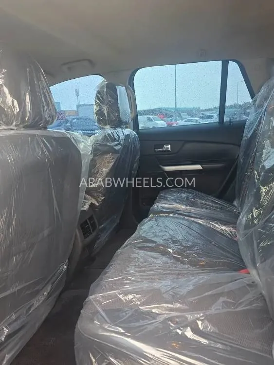 Ford Edge 2014 for Sale in Sharjah Image-12