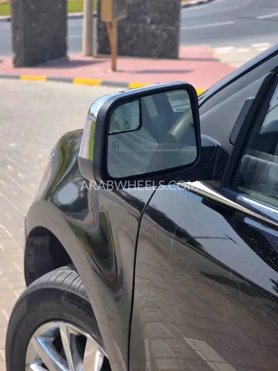 Ford Edge 2011 for Sale in Sharjah Image-2