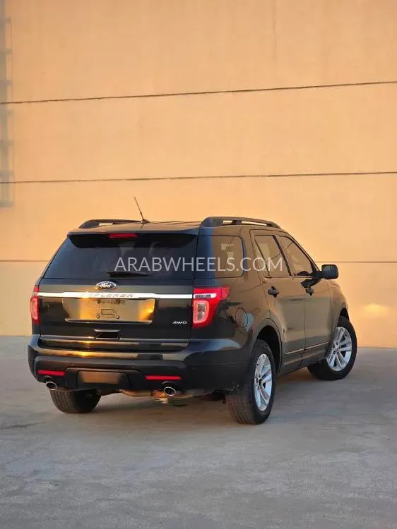 Ford Explorer 2013 for Sale in Sharjah Image-20