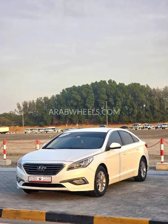Hyundai Sonata 2015 for Sale in Sharjah Image-4