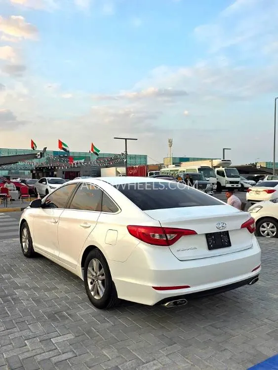 Hyundai Sonata 2015 for Sale in Sharjah Image-12