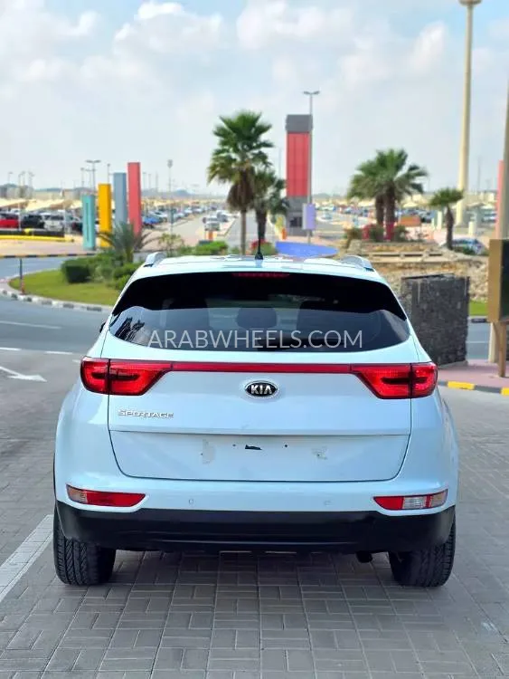 Kia Sportage 2019 for Sale in Sharjah Image-3