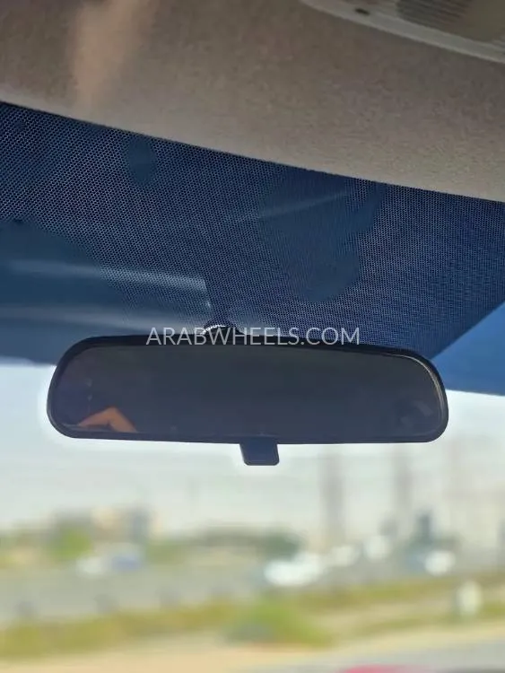 Nissan Kicks 2017 for Sale in Sharjah Image-8