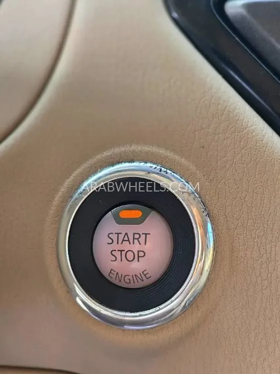 Nissan Pathfinder 2015 for Sale in Sharjah Image-10