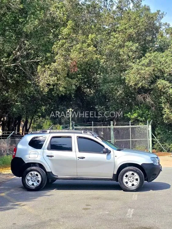 Renault Duster 2017 for Sale in Sharjah Image-20