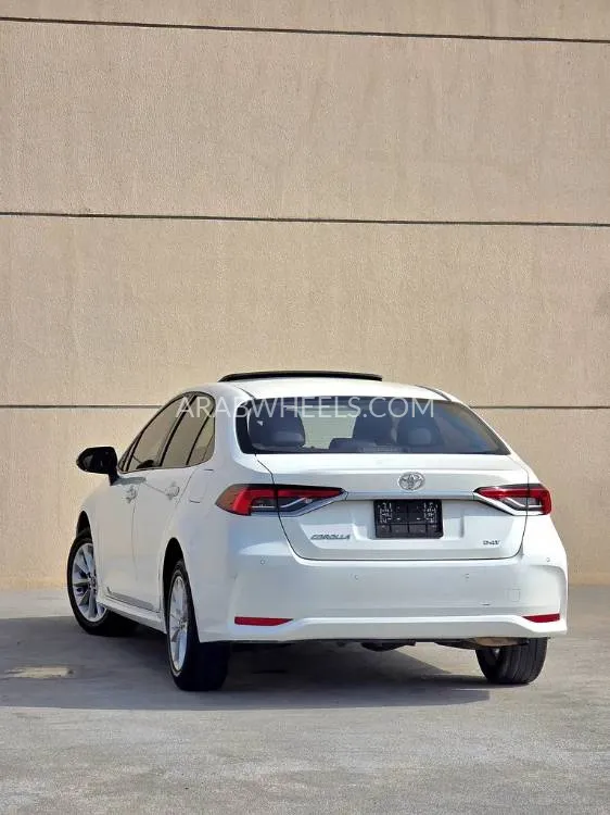 Toyota Corolla 2022 for Sale in Sharjah Image-11