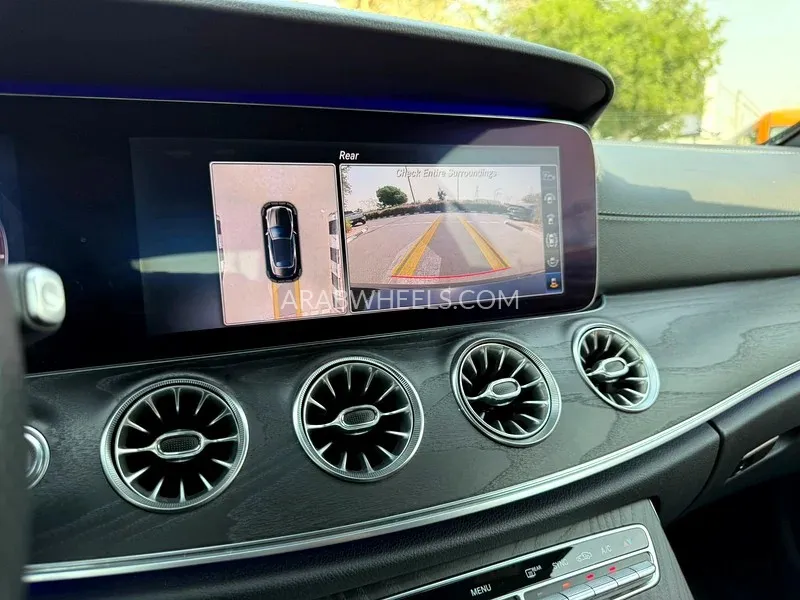 Mercedes Benz E Class 2018 for Sale in Dubai Image-3