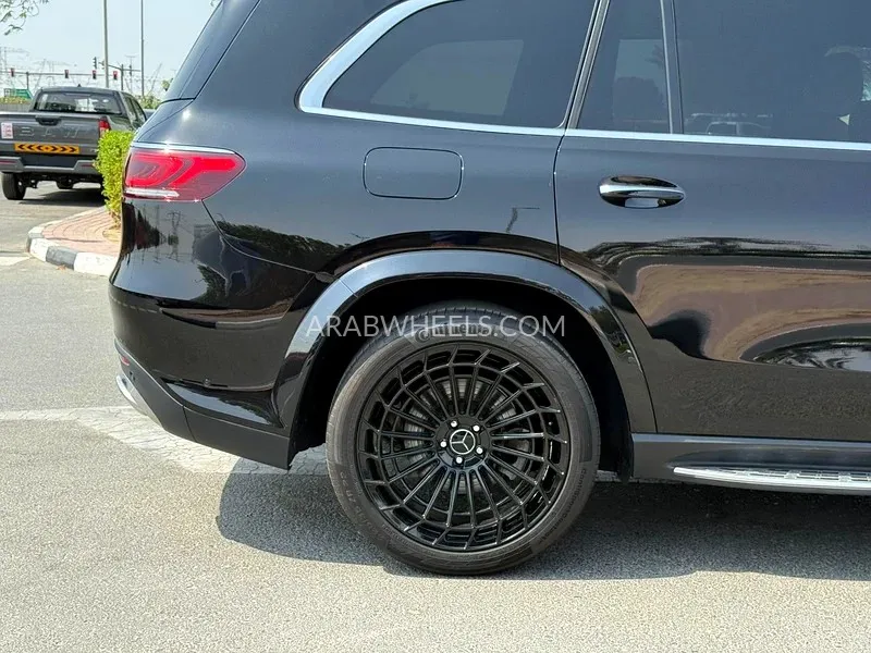 Mercedes Benz GLS 2021 for Sale in Dubai Image-14