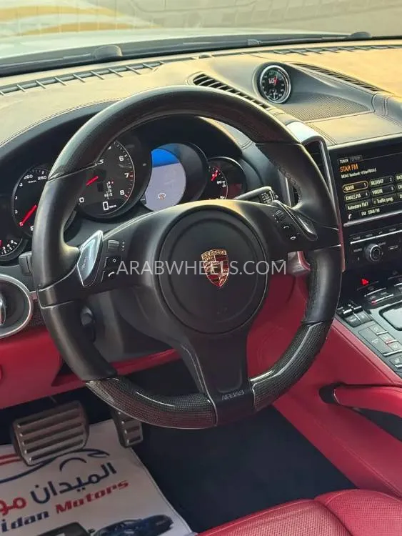 Porsche Cayenne 2014 for Sale in Abu Dhabi Image-6