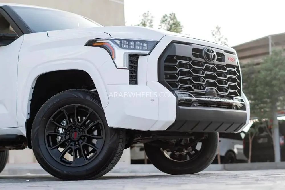 Toyota Tundra 2024 for Sale in Dubai Image-11