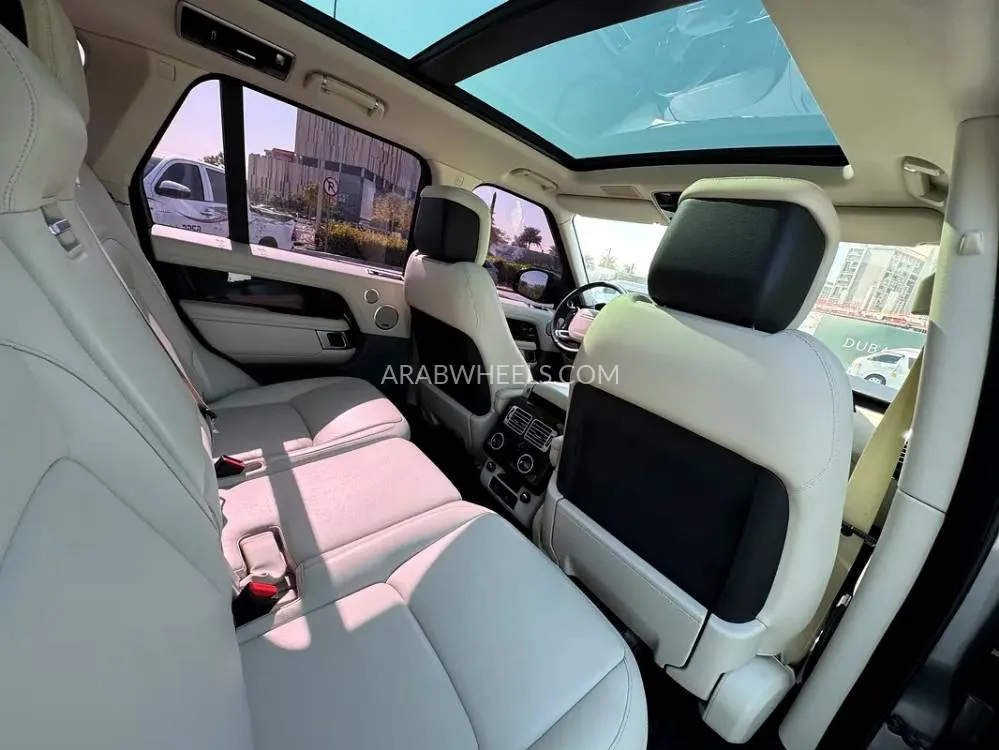 Land Rover Range Rover 2022 for Sale in Dubai Image-4
