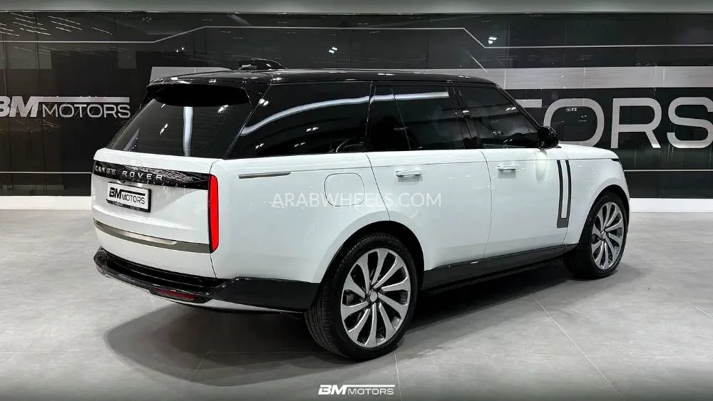 Land Rover Range Rover 2024 for Sale in Dubai Image-12