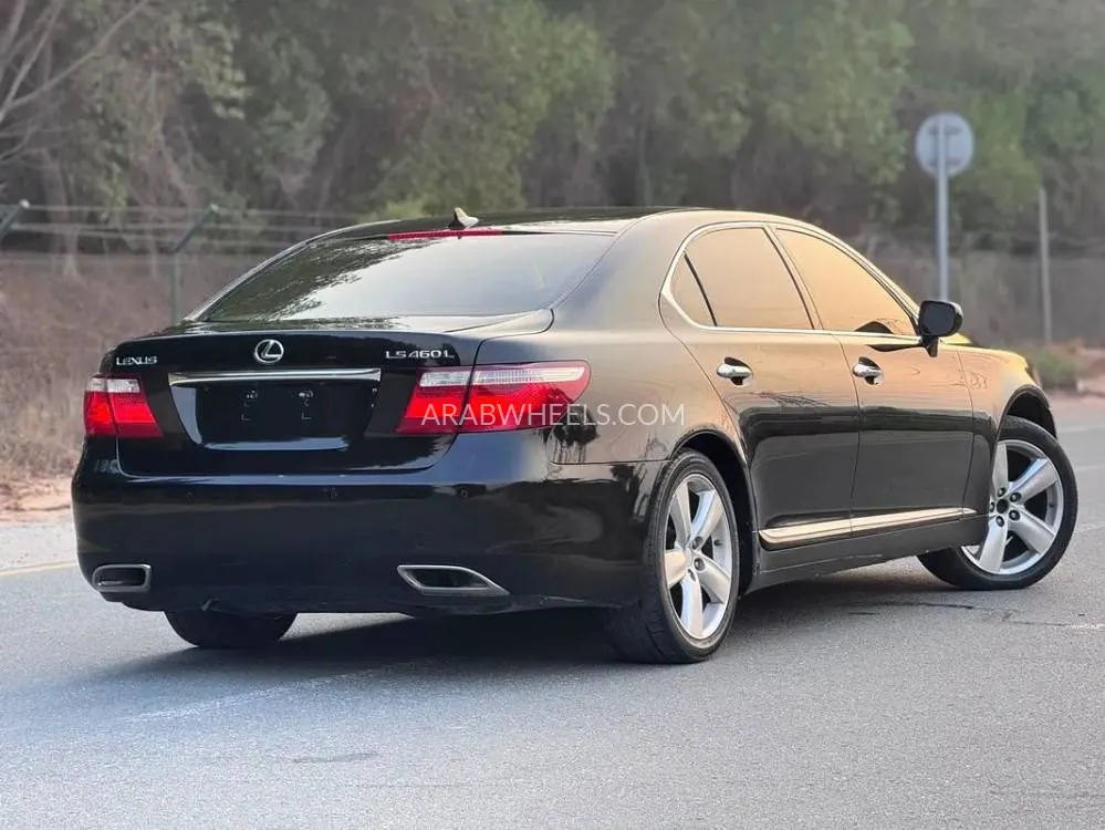 Lexus LS 2009 for Sale in Sharjah Image-4