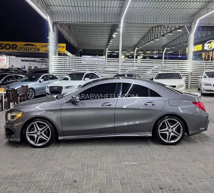Mercedes Benz A Class 2015 for Sale in Ajman Image-12