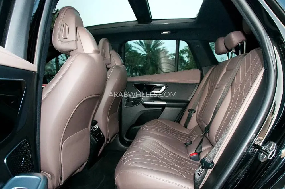 Mercedes Benz EQE 2023 for Sale in Dubai Image-3