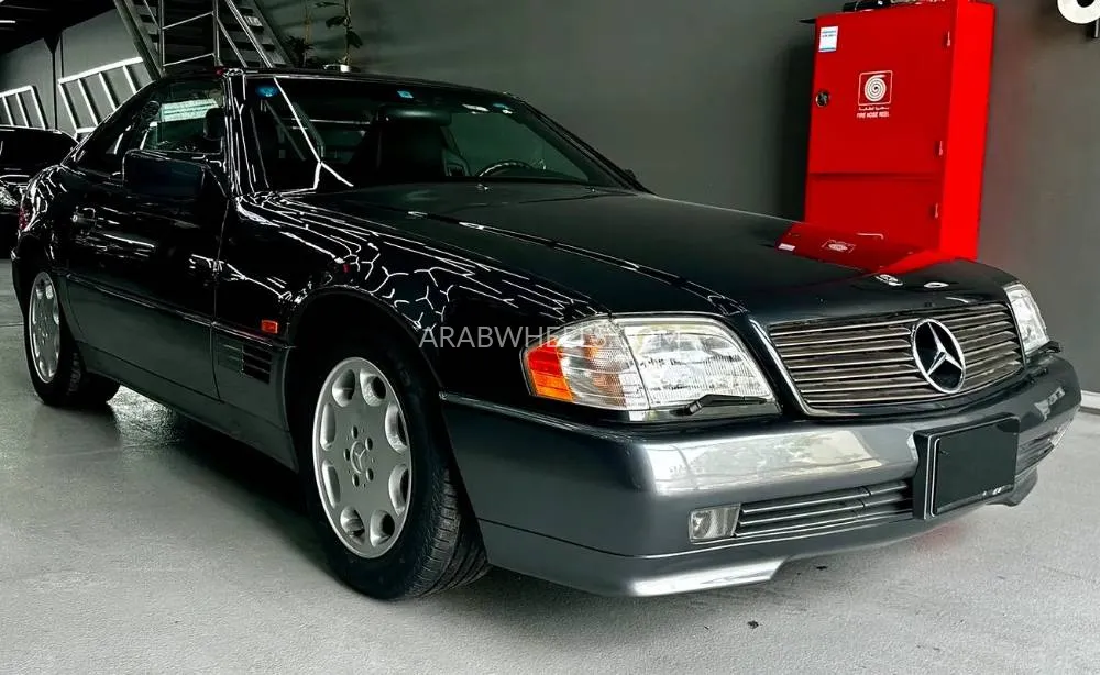 Mercedes Benz SL Class 1995 for Sale in Dubai Image-10