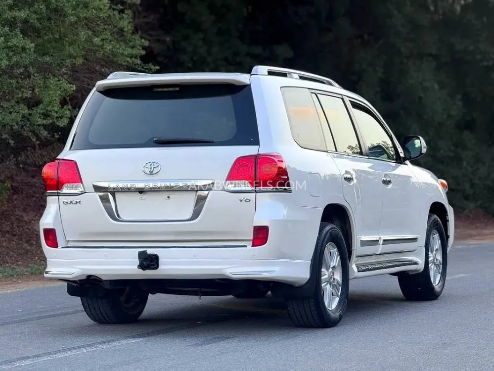 Toyota Land Cruiser 2013 for Sale in Sharjah Image-4