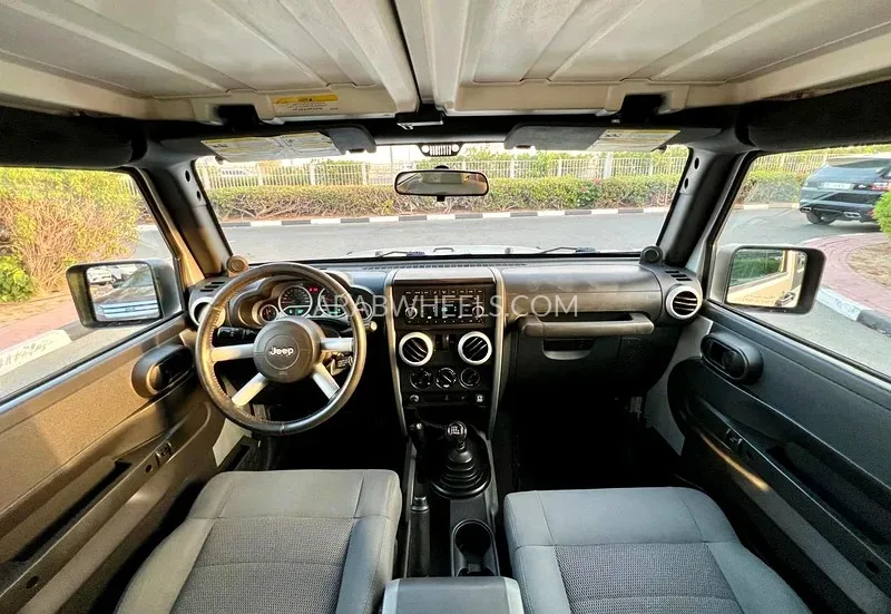 Jeep Wrangler 2009 for Sale in Dubai Image-8