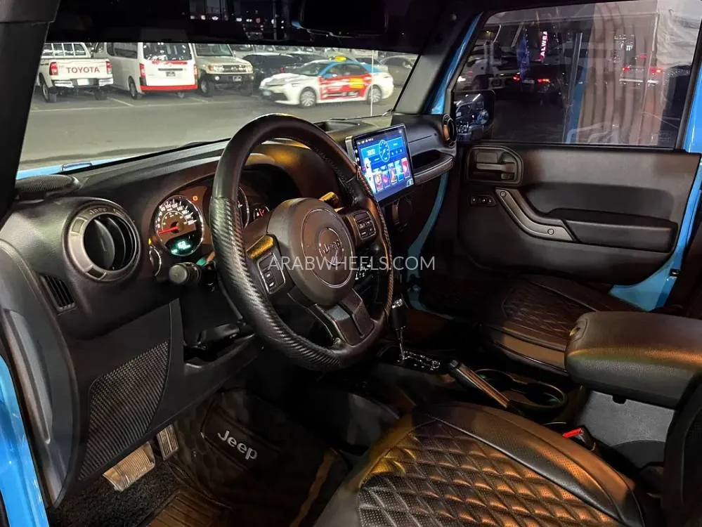 Jeep Wrangler 2018 for Sale in Sharjah Image-3