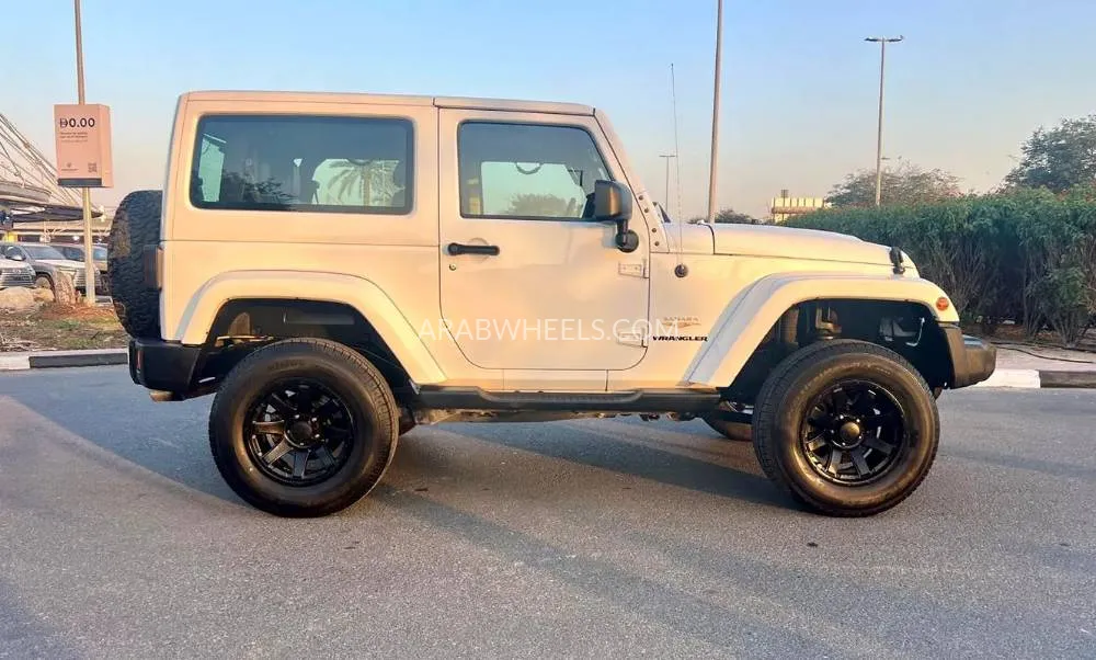 Jeep Wrangler 2015 for Sale in Dubai Image-14