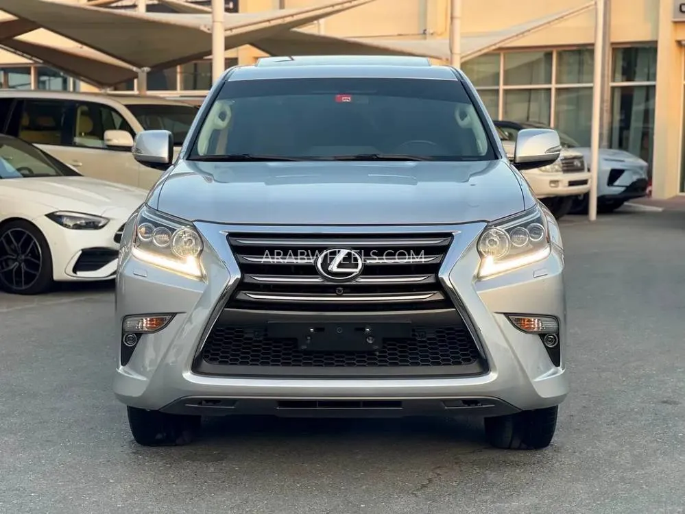 Lexus GX 2019 for Sale in Sharjah Image-2