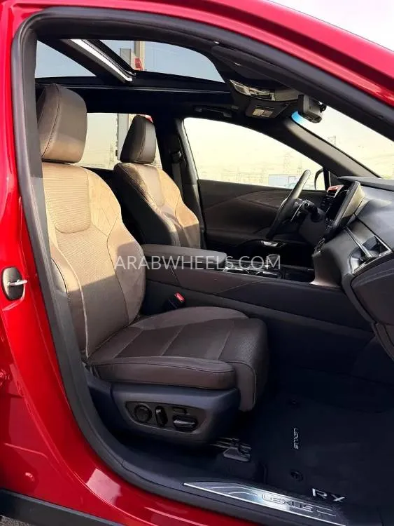 Lexus RX 2024 for Sale in Dubai Image-17