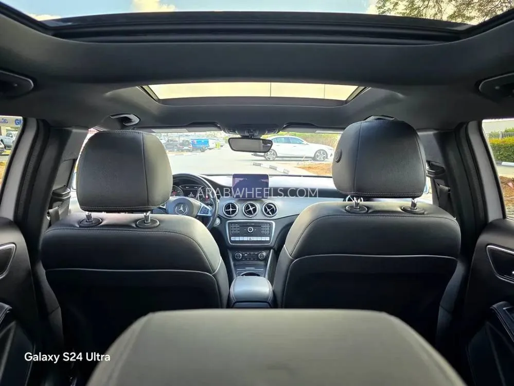 مرسيدس بنز GLA 2020 for Sale in دبي Image-15