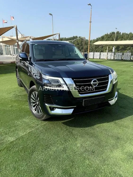 Nissan Patrol 2020 for Sale in Sharjah Image-11