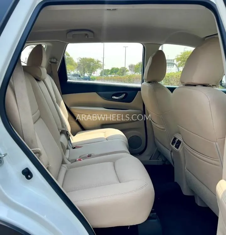 Nissan X-Trail 2021 for Sale in Dubai Image-11