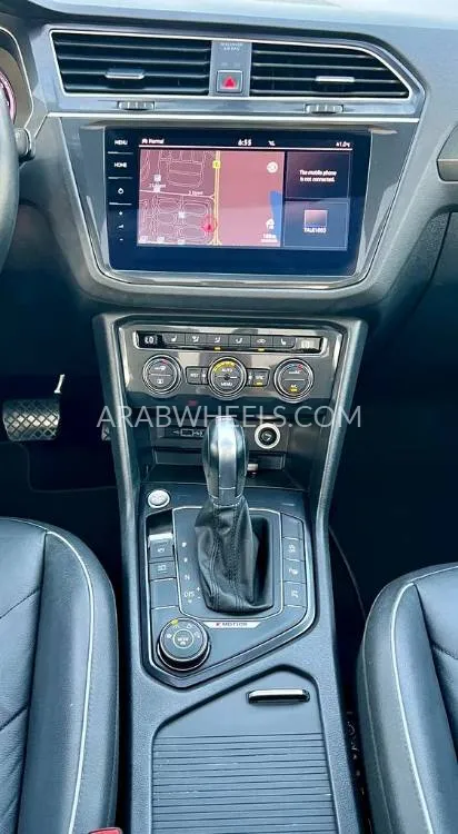 Volkswagen Tiguan 2018 for Sale in Dubai Image-12