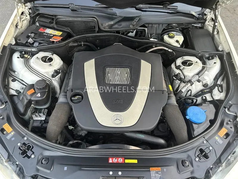 Mercedes Benz CLS Class 2007 for Sale in Dubai Image-7