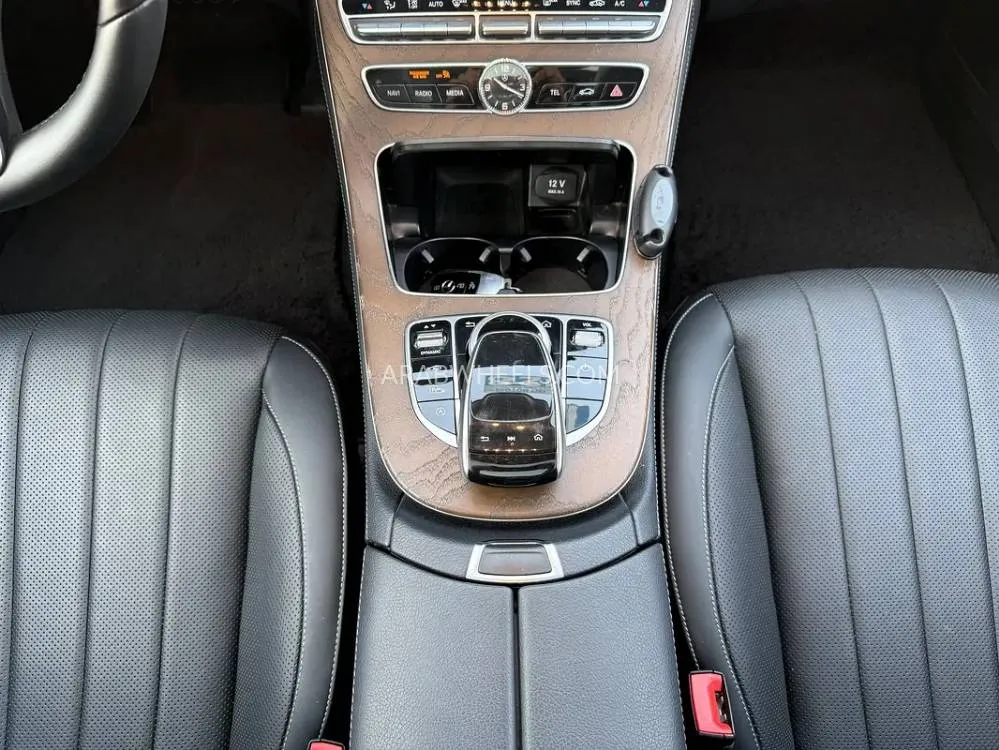 Mercedes Benz E Class 2019 for Sale in Dubai Image-9