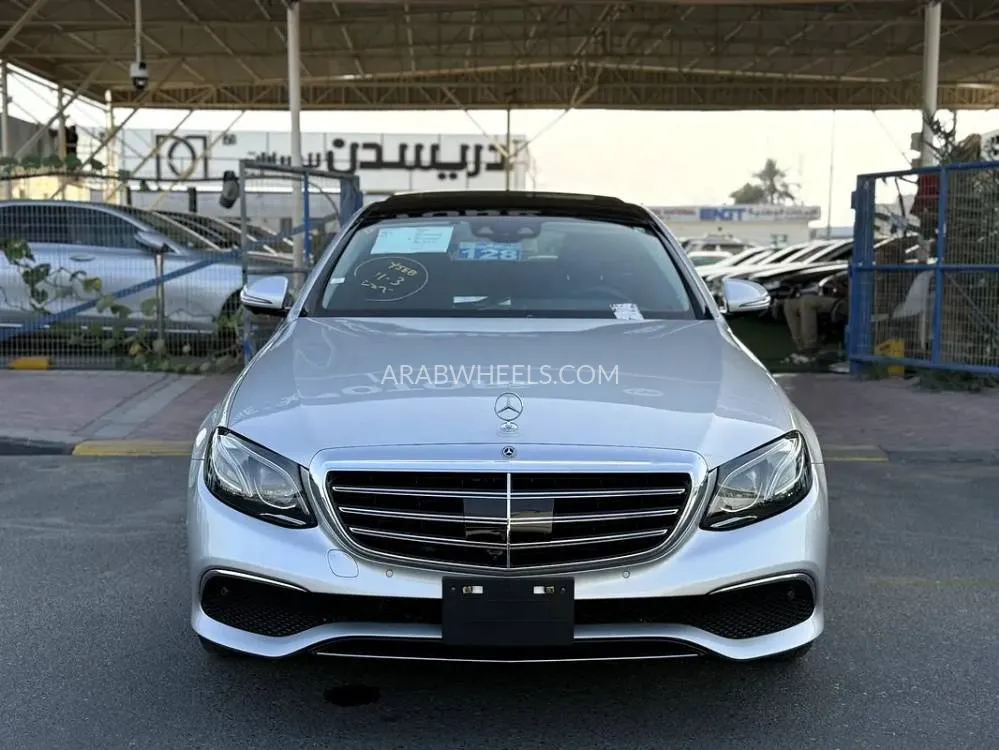 Mercedes Benz E Class 2019 for Sale in Dubai Image-19