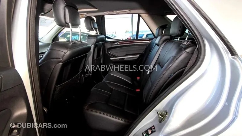 Mercedes Benz ML Class 2010 for Sale in Dubai Image-9