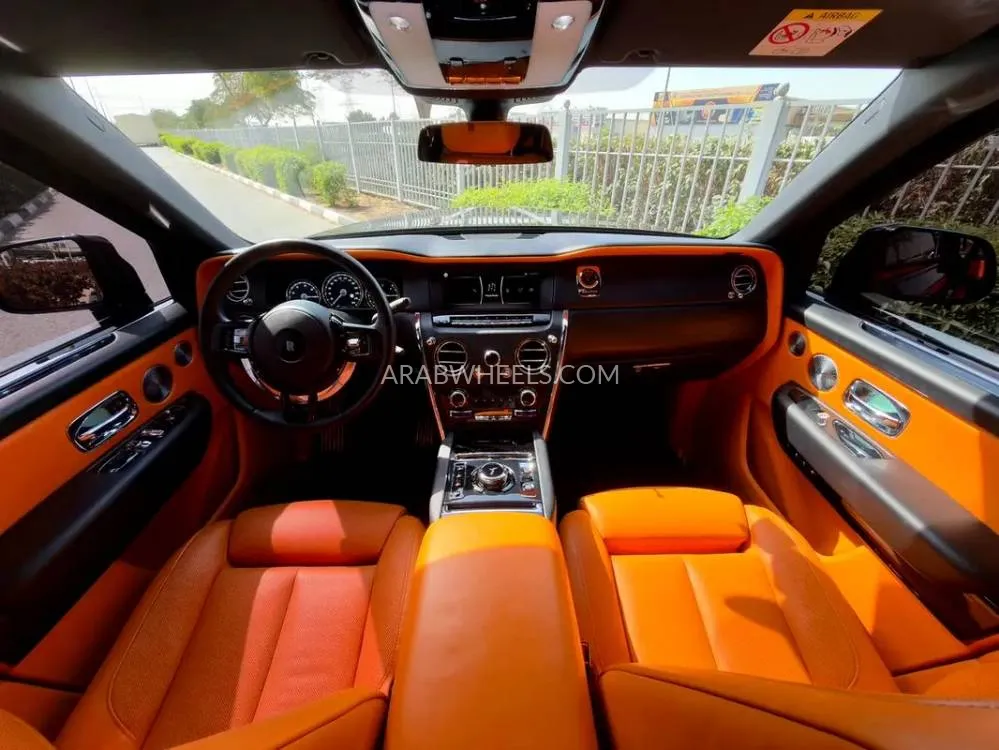Rolls Royce Cullinan 2020 for Sale in Dubai Image-7