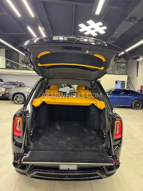 Rolls Royce Cullinan 2021 for Sale in Dubai Image-7