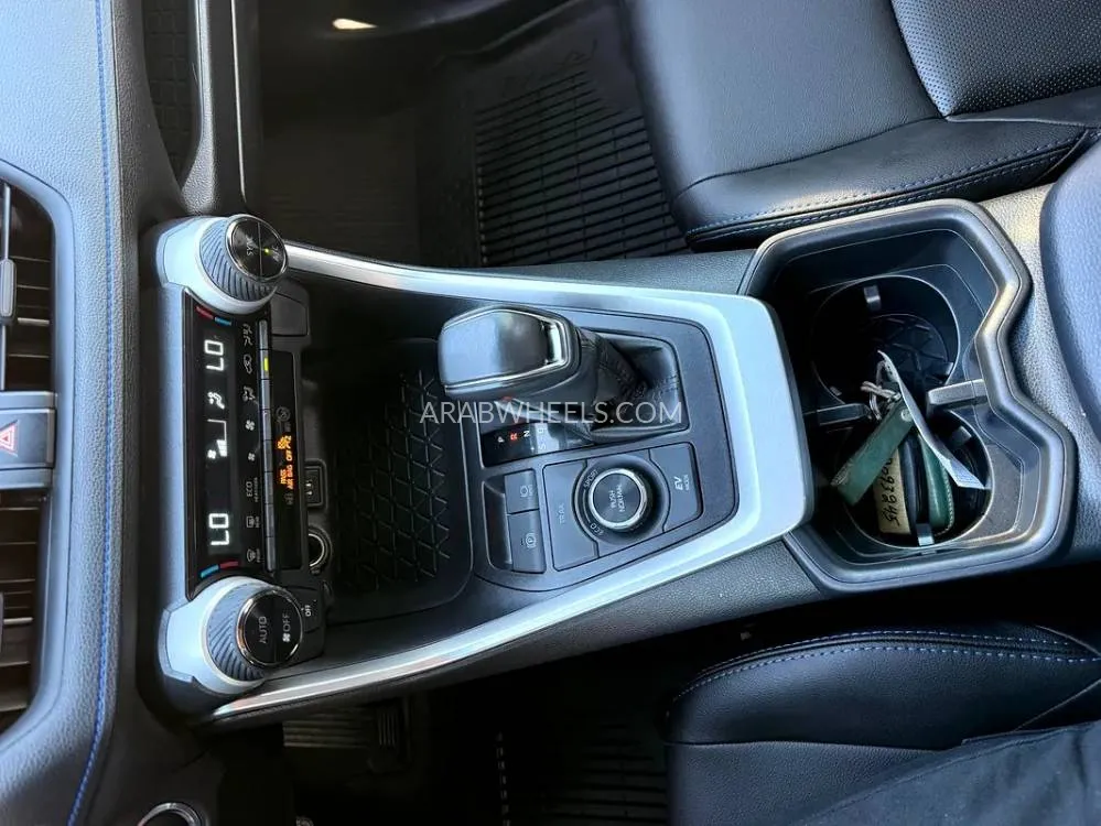 Toyota Rav4 2023 for Sale in Dubai Image-9